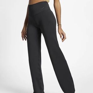 Nike yoga pants